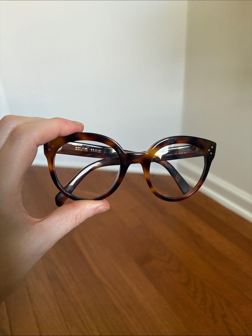 Celine Tortoiseshell Round Eyeglasses - Picture 8 of 11